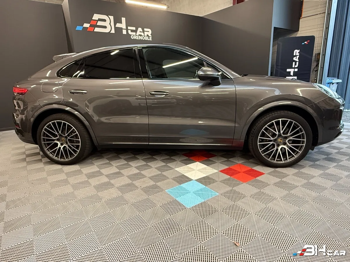Porsche Cayenne - photo 7