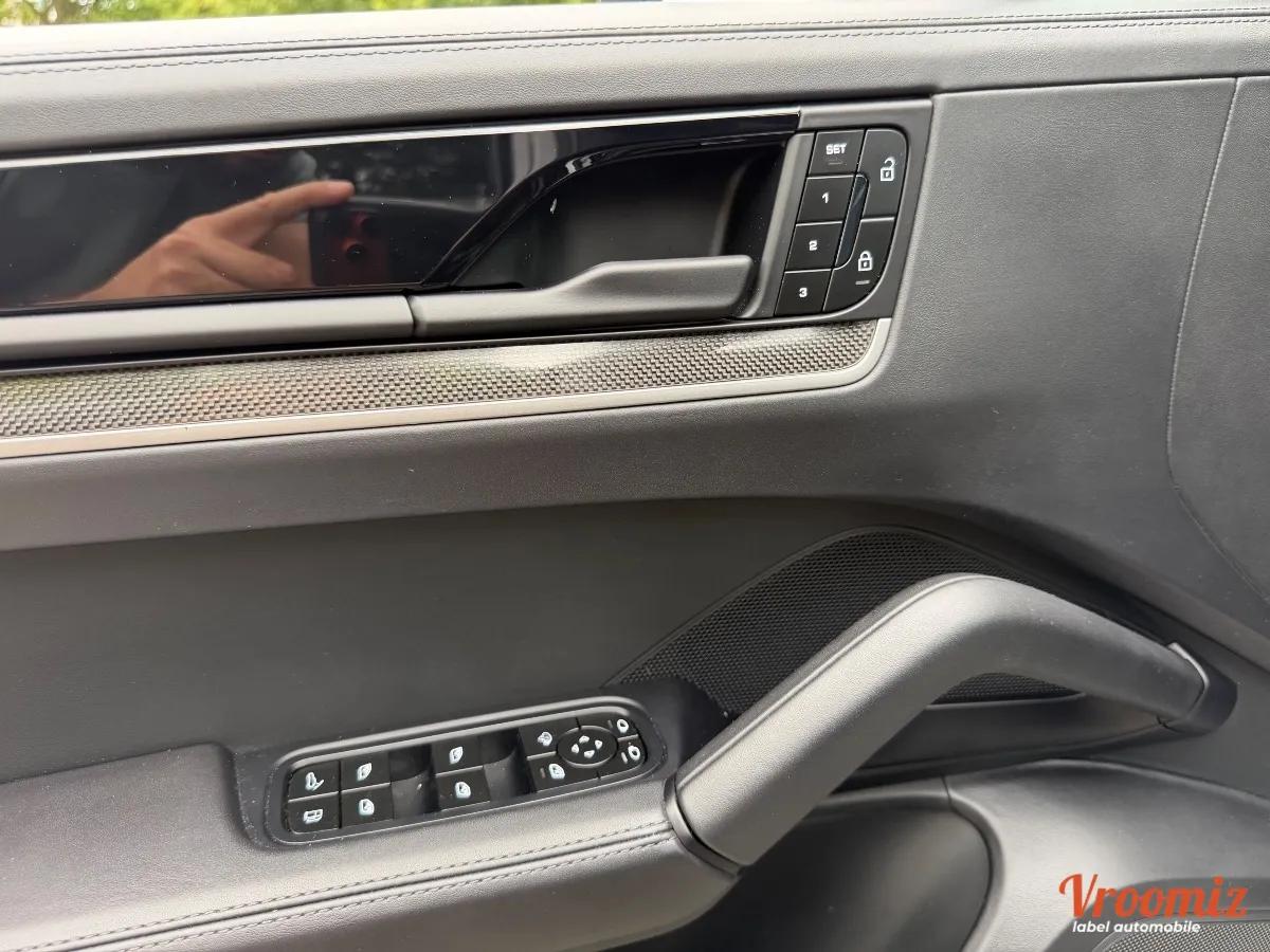 Porsche Cayenne COUPE 3.0 E-HYBRID 470H 305 PHEV 25.9KWH BVA
