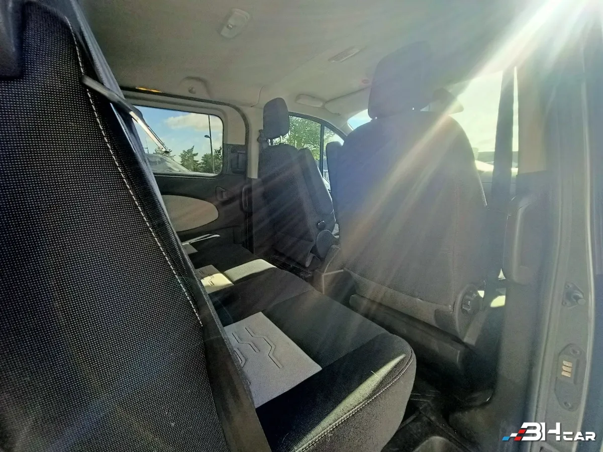 Ford Transit Custom Vu - photo 16