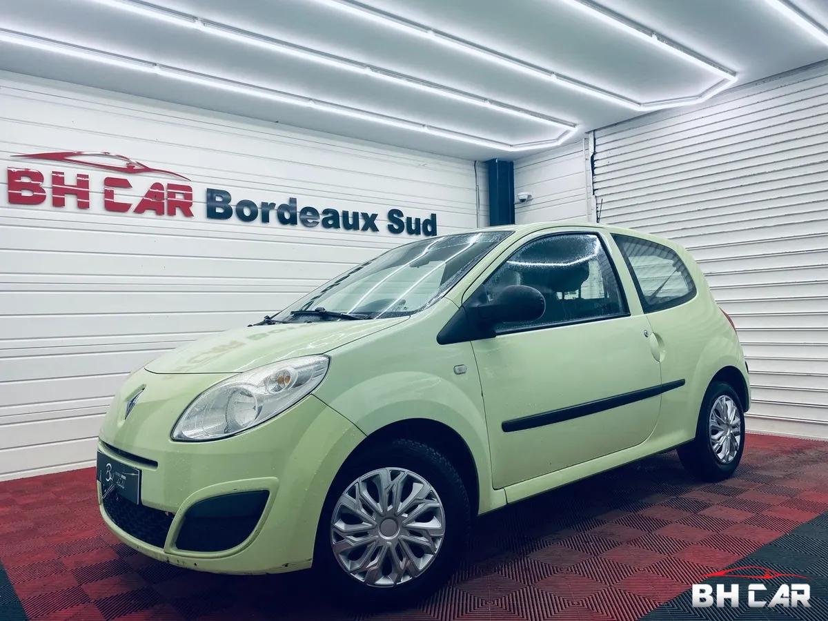 Image: Renault Twingo II 1.2 75 EXPRESSION // KIT DISTRIBUTION NEUF