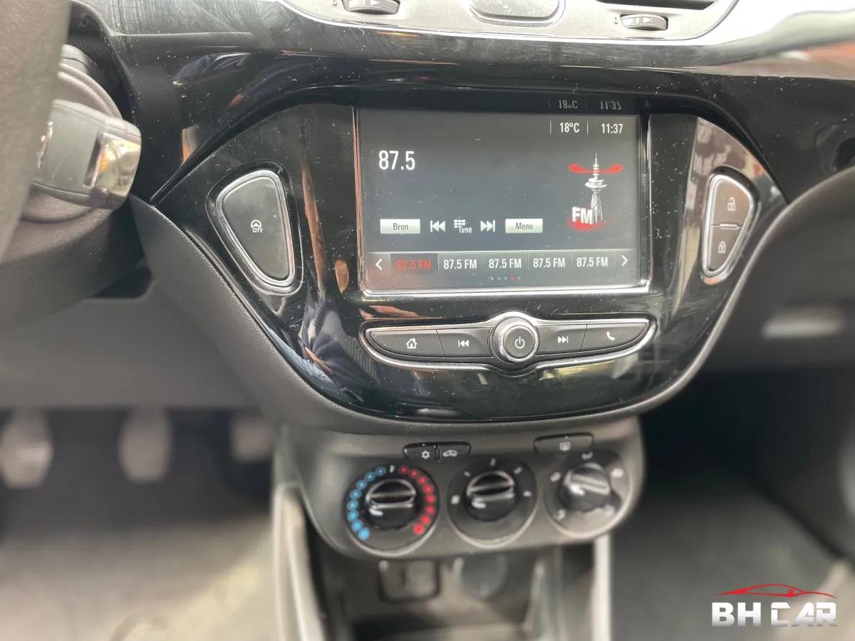 Aperçu indisponible de Opel Corsa