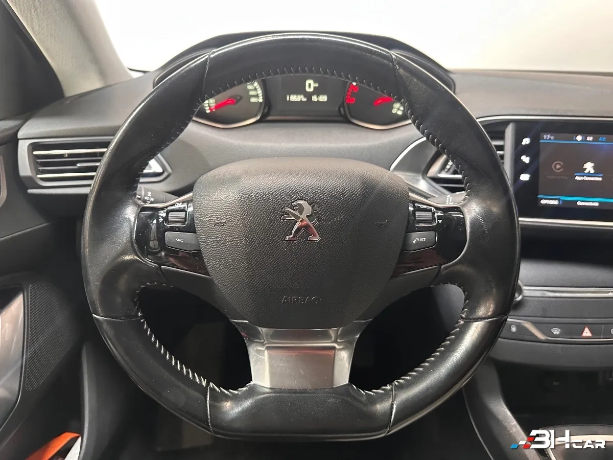 Peugeot 308 - photo 6