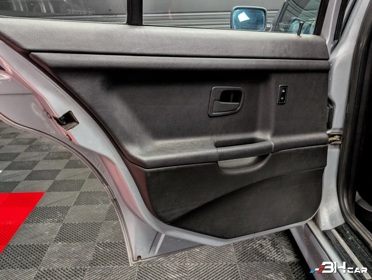 Bmw Serie 3 - photo 28