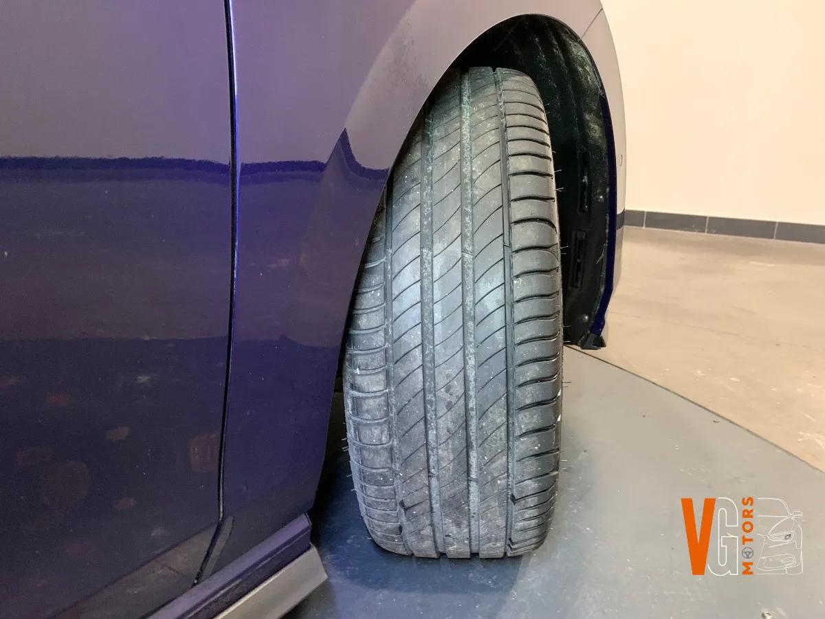 Volkswagen Golf 1.5 E-TSI 150 MHEV HYBRID OPF R-LINE DSG BVA