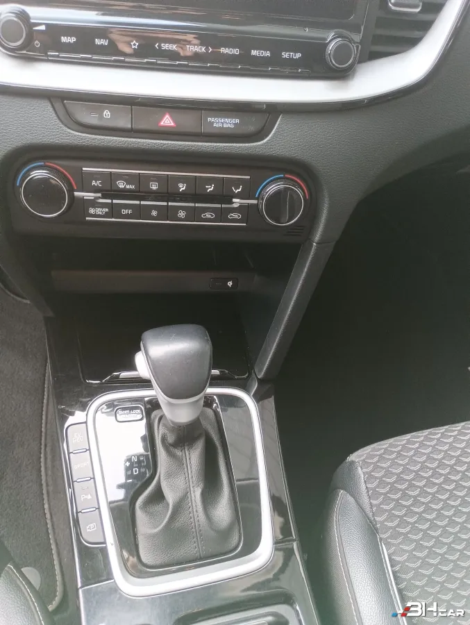 Kia Xceed - photo 28