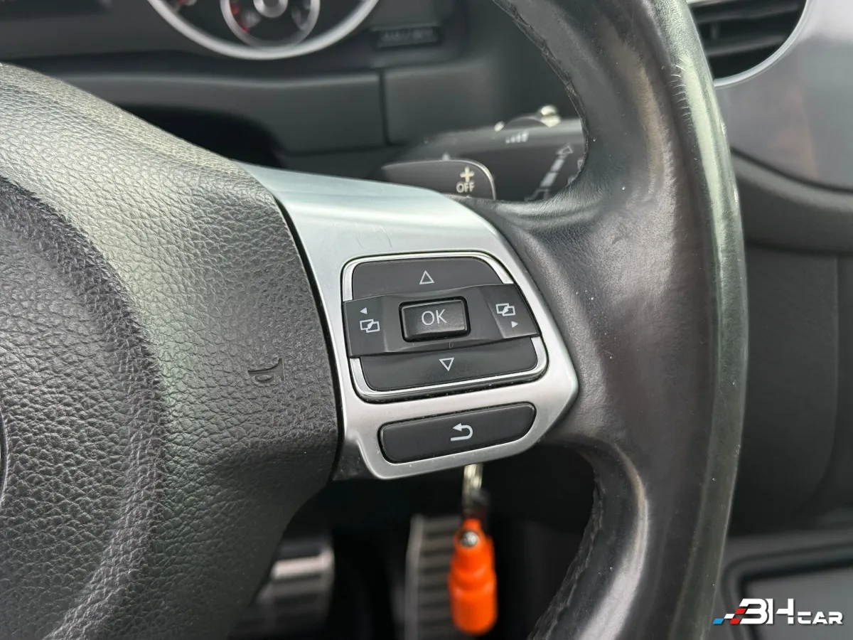 Volkswagen Tiguan - photo 21