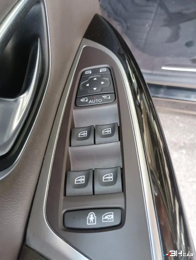 Renault Espace - photo 24