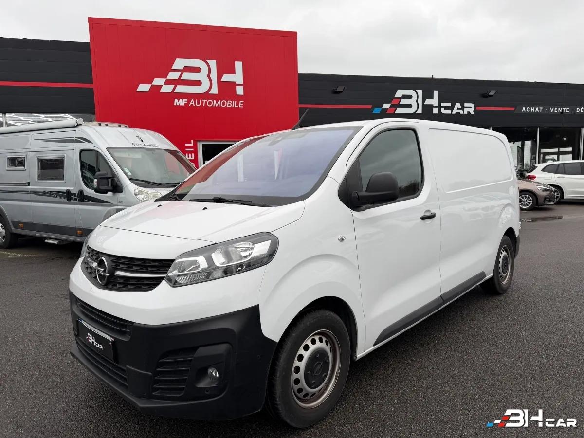 Image: Opel Vivaro Vu FOURGON M  1.5  Blue HDI 120 CH  TVA RECUP