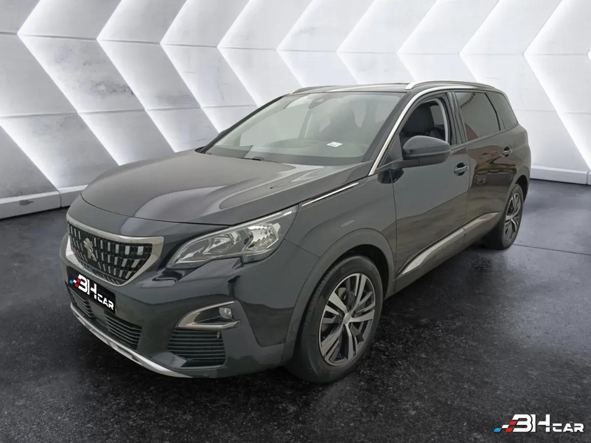Image Peugeot 5008