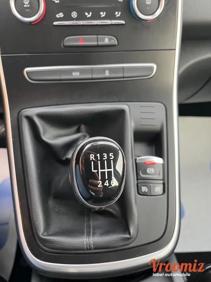 RENAULT SCENIC IV 1.5 dCi 110 CH