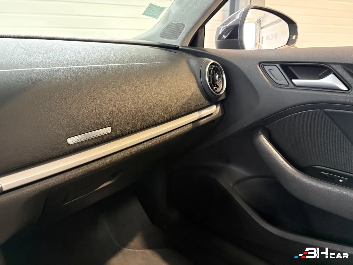 Audi A3 - photo 16