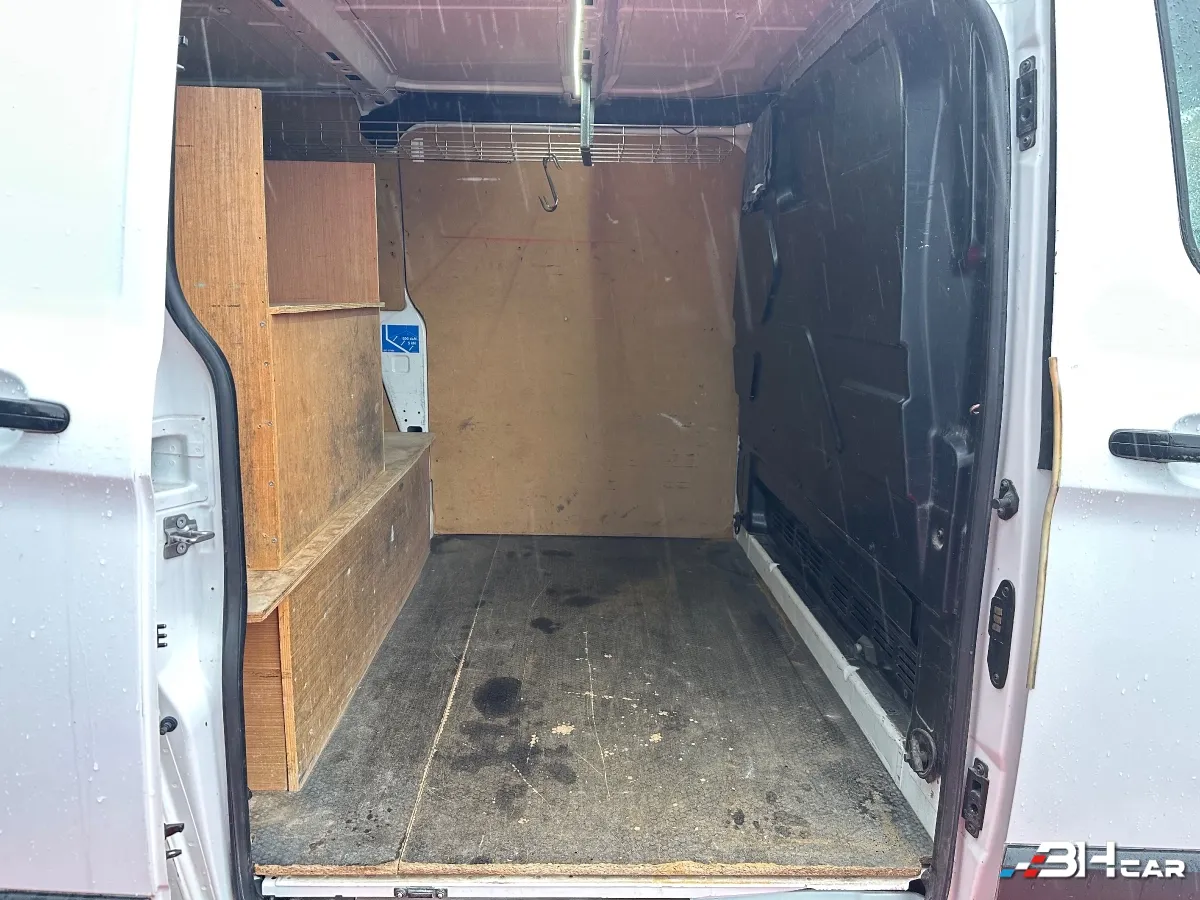 Ford Transit Custom Vu - photo 18