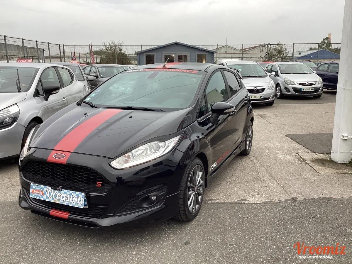 Ford Fiesta 1.0 SCTI 100 VIGNALE BLACK