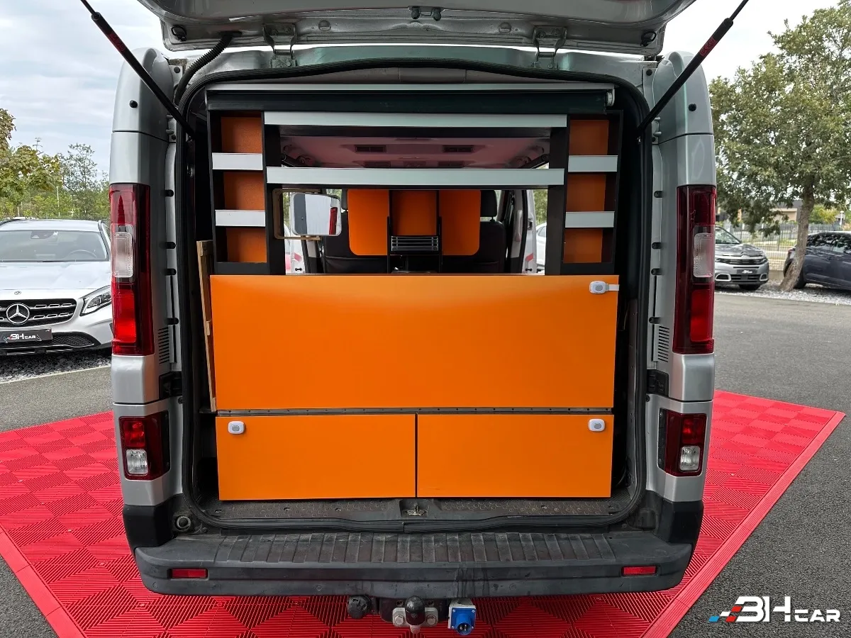 Renault Trafic - photo 20