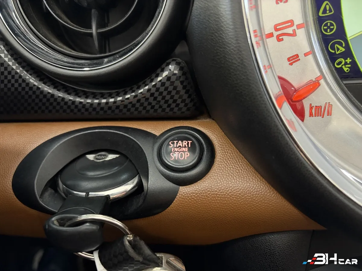 Mini Cabrio - photo 23