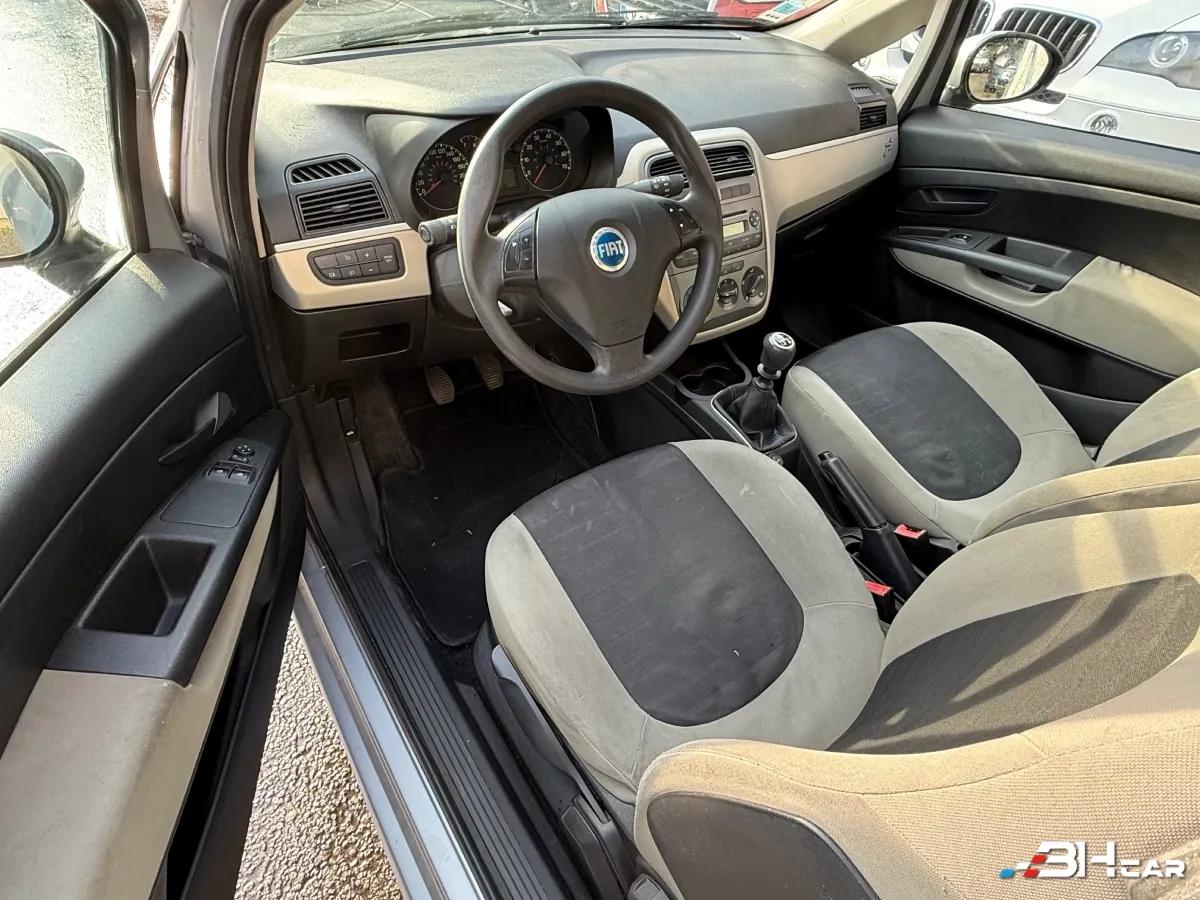Aperçu indisponible de Fiat Grande Punto
