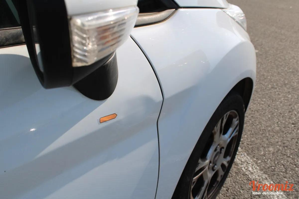 FORD FIESTA V Phase 2 ETHANOL - 1.0 ECOBOOST 100 - EDITION POWERSHIFT 5P - Garantie 12 Mois