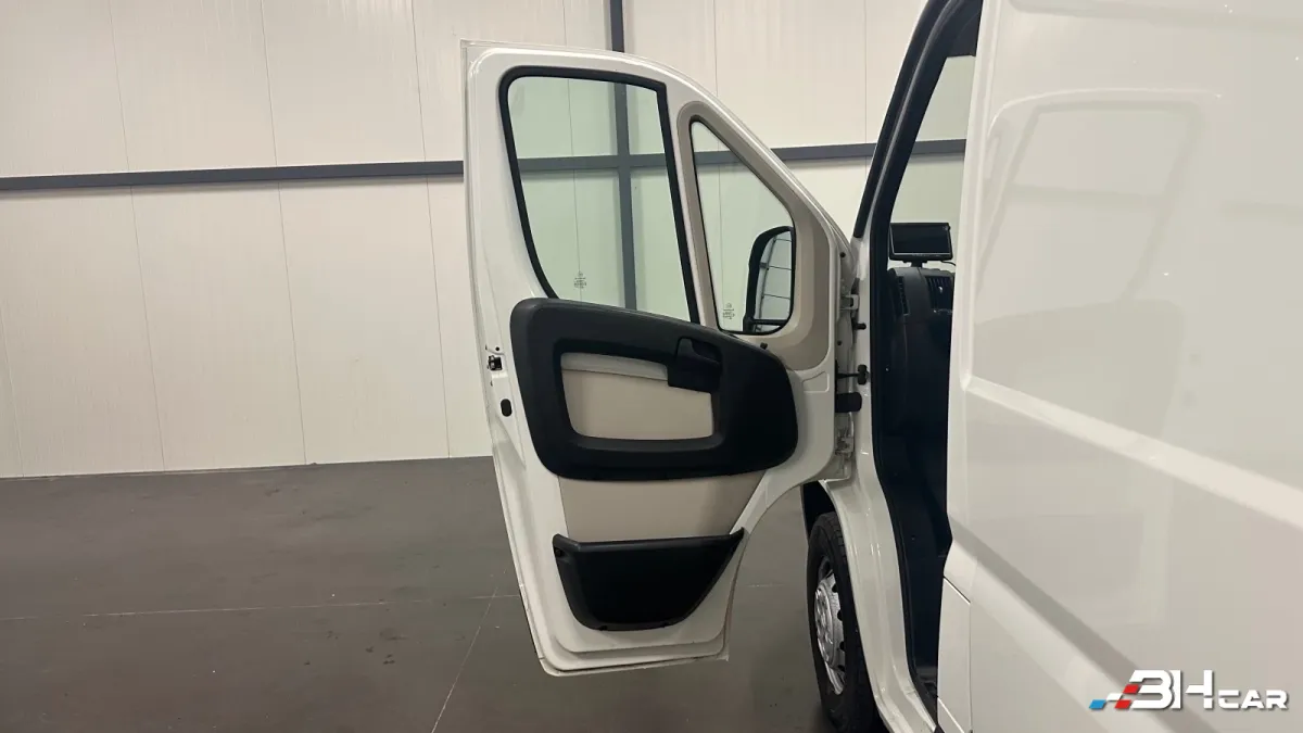 Citroen Jumper Vu - photo 21