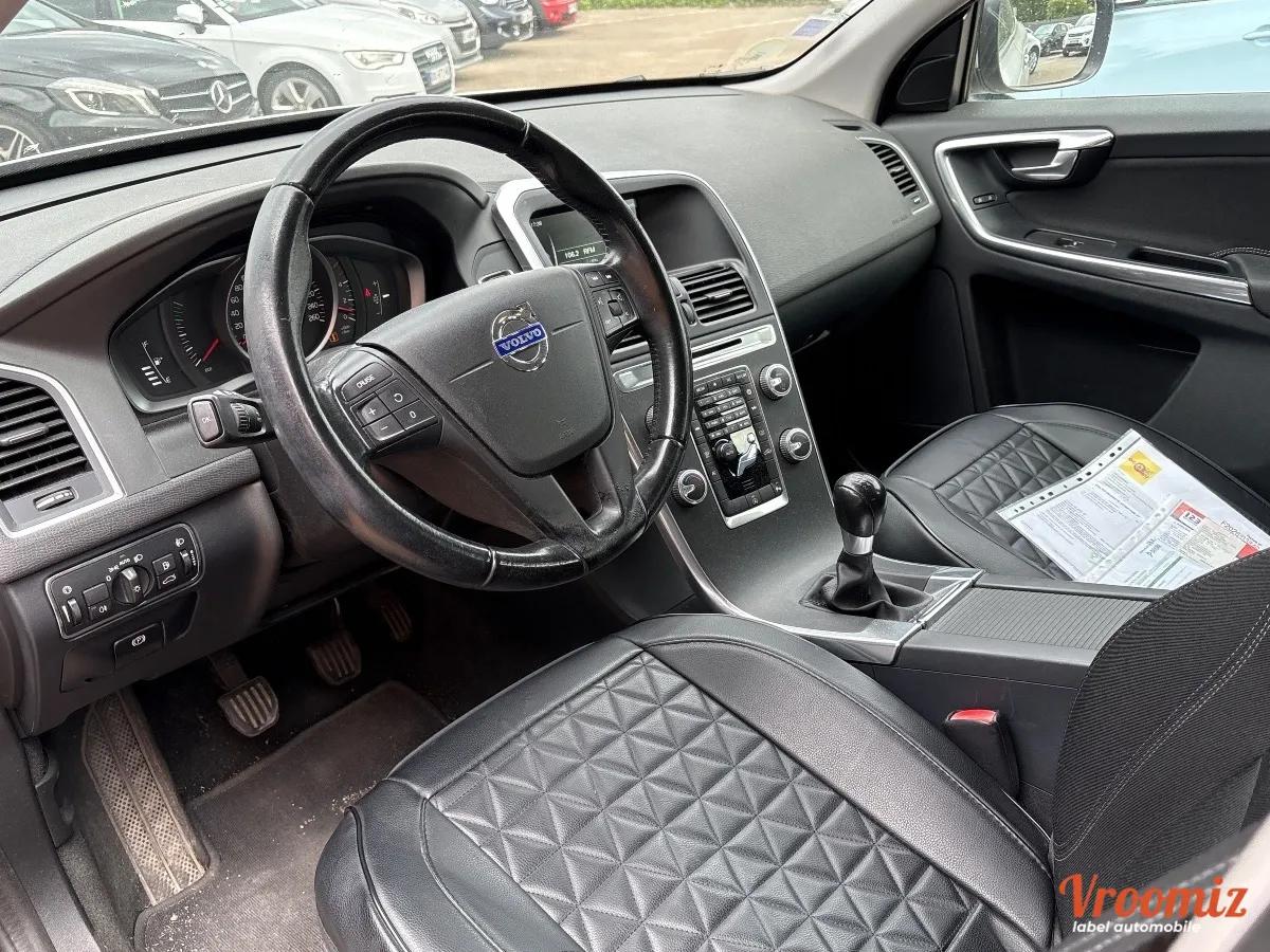 Volvo Xc60 2.0 D3 135 MOMENTUM