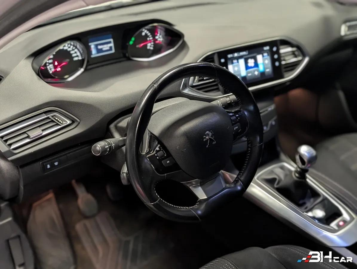 Aperçu indisponible de Peugeot 308