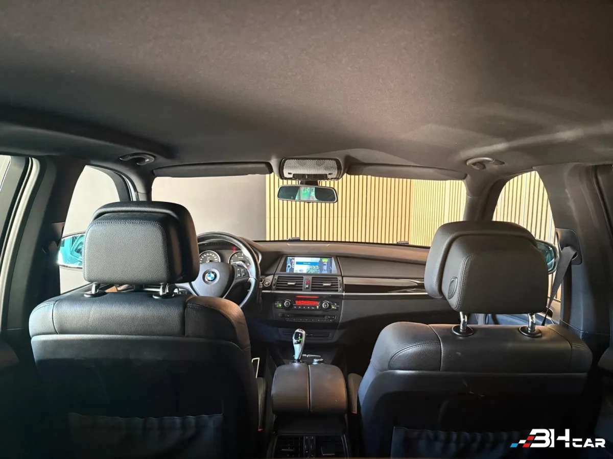 Bmw X5 - photo 18