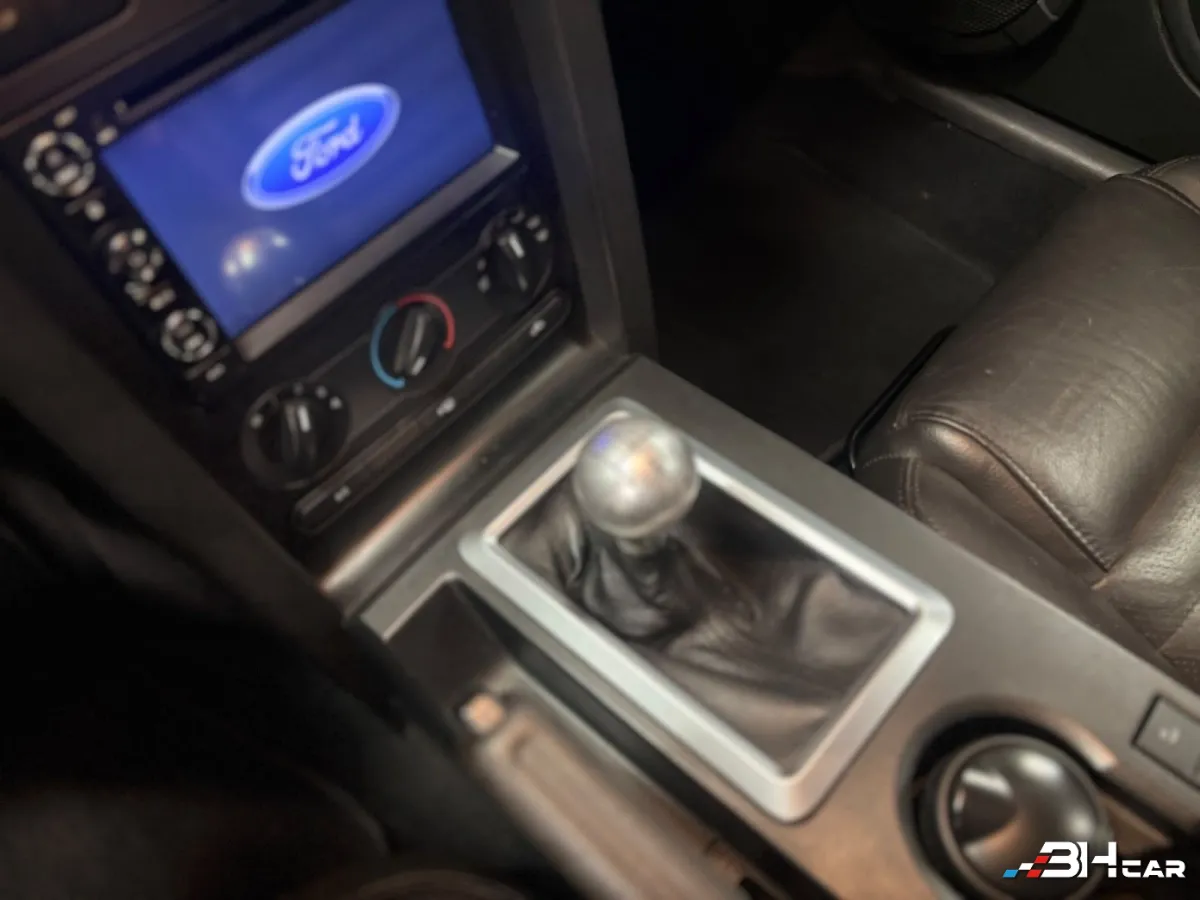 Ford Mustang - photo 28