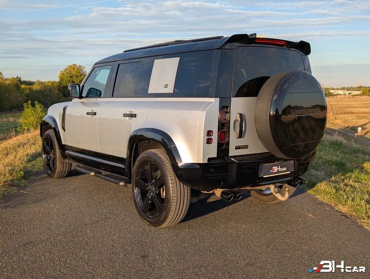 Land Rover Defender - photo 5