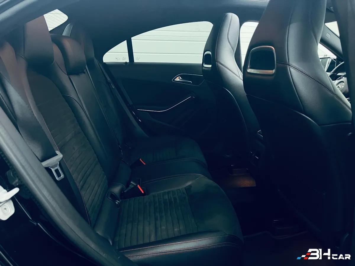 Aperçu indisponible de Mercedes-Benz CLASSE CLA