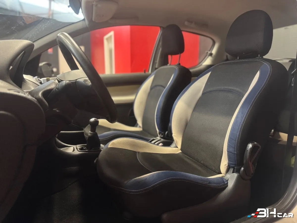 Peugeot 206 - photo 8