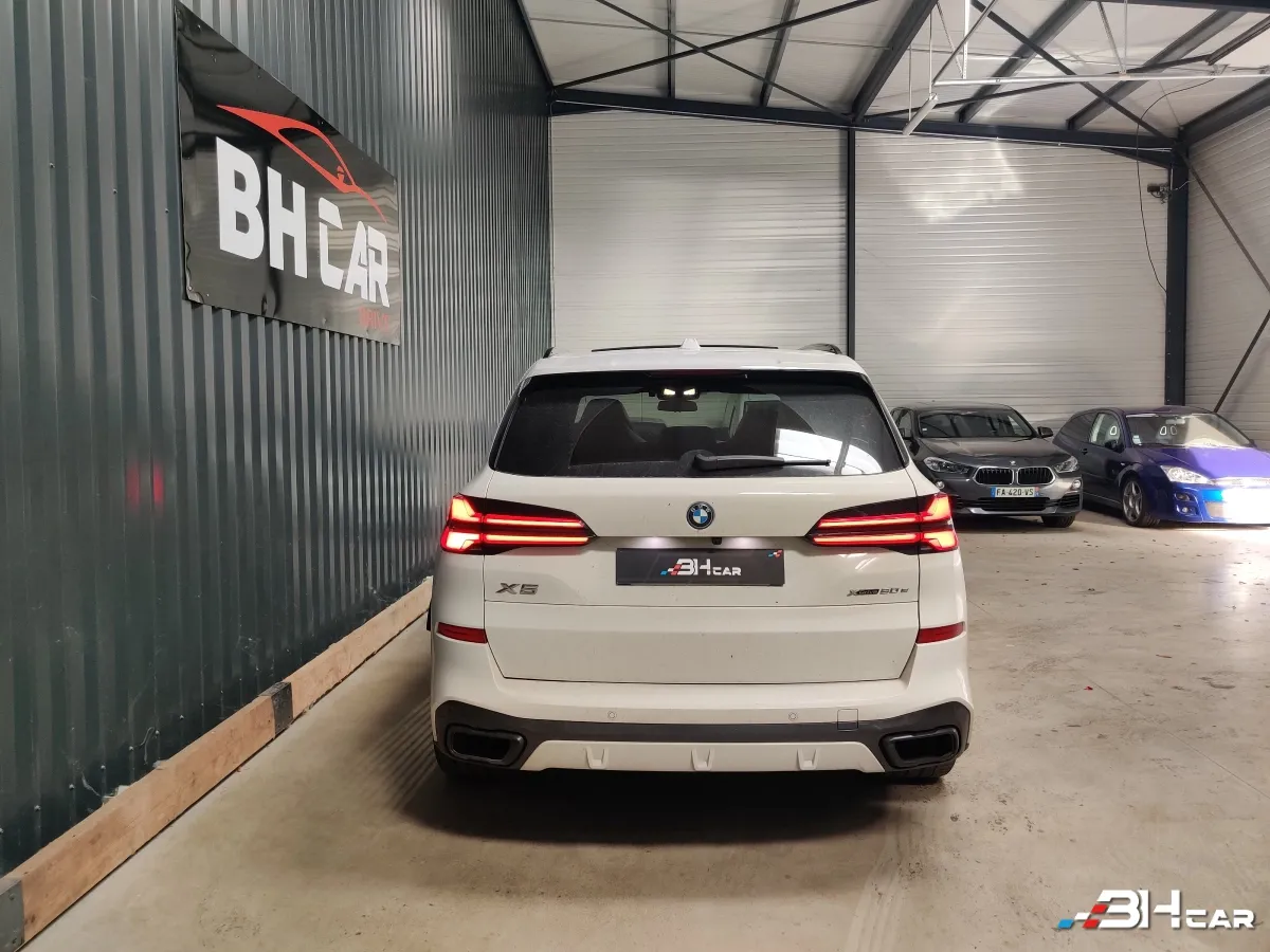 Bmw X5 - photo 5