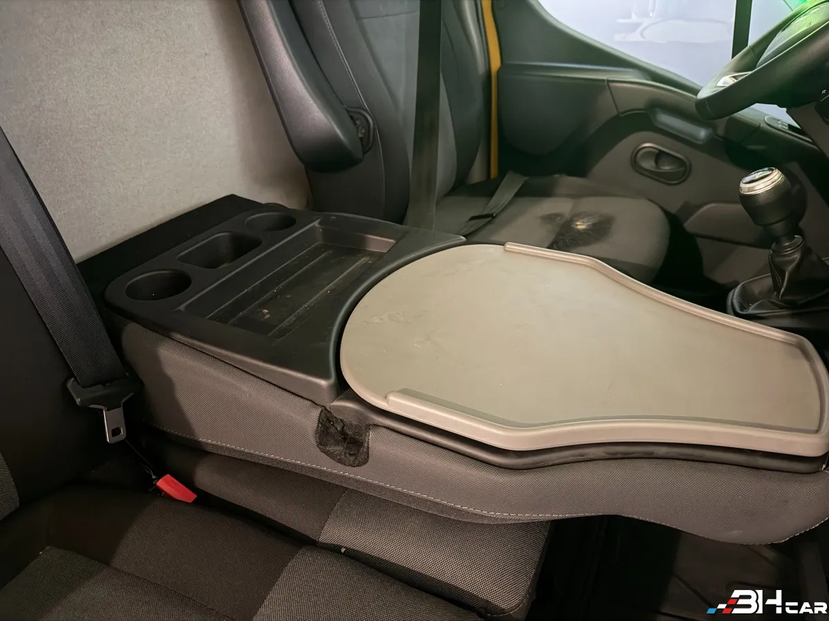 Renault Master Vu - photo 14