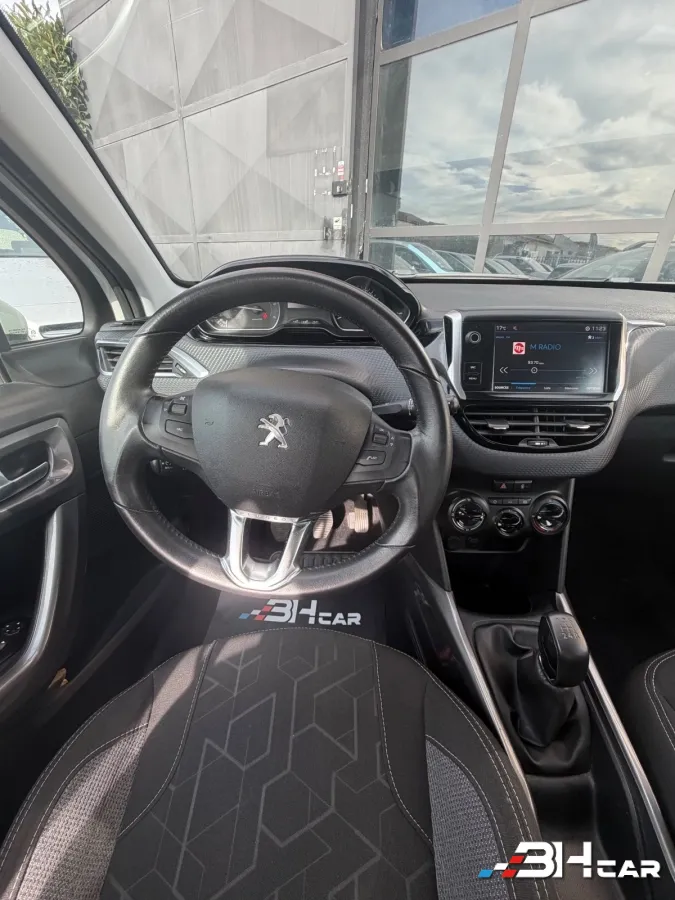 Peugeot 2008 - photo 7