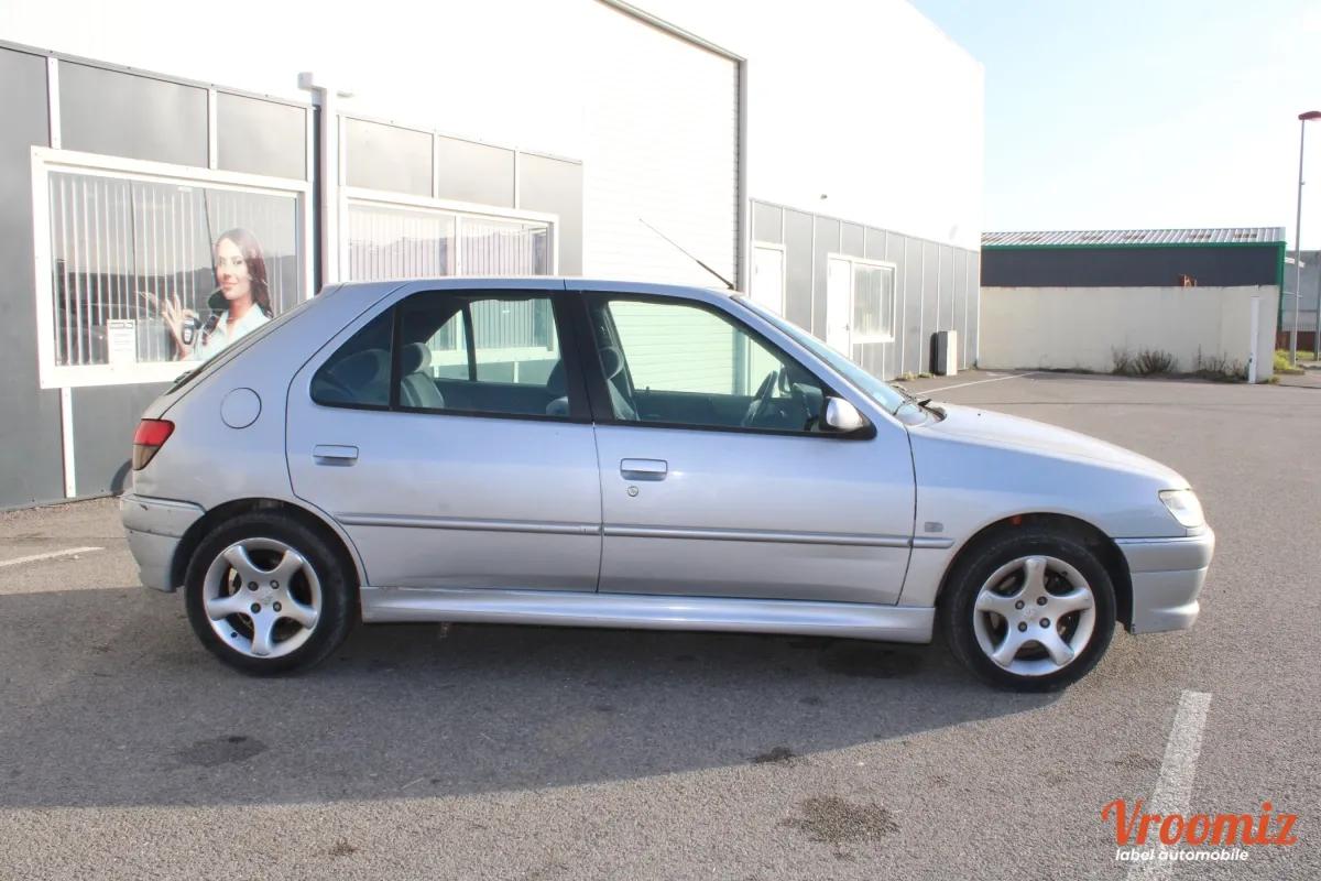 PEUGEOT 306 