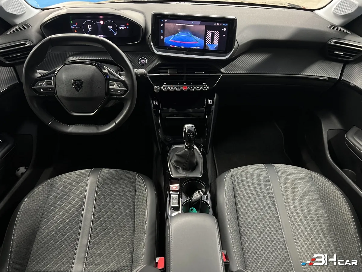 Peugeot 208 - photo 10