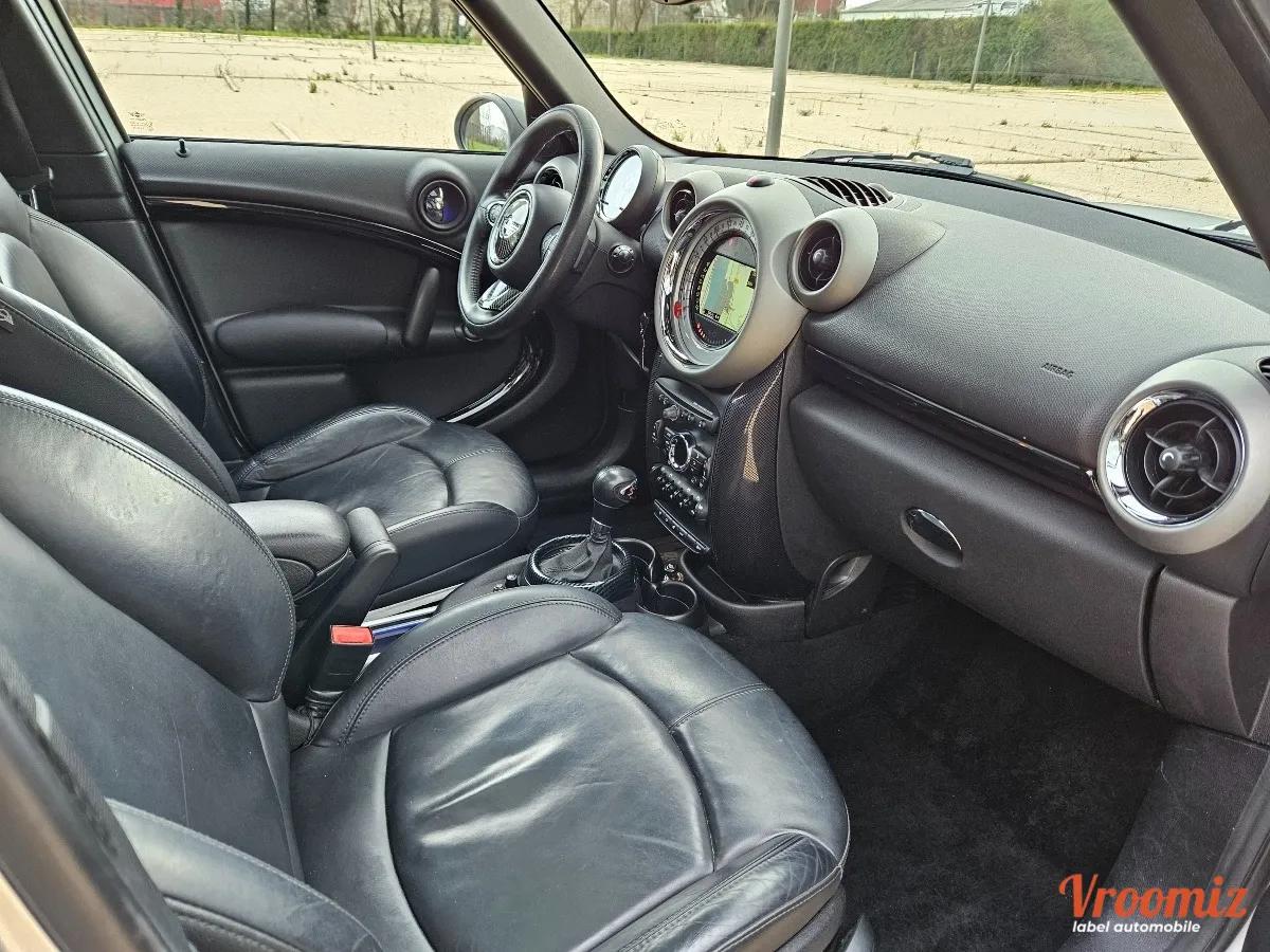 Mini Countryman 2.0 SD 145 COOPER RED HOT CHILI BVA