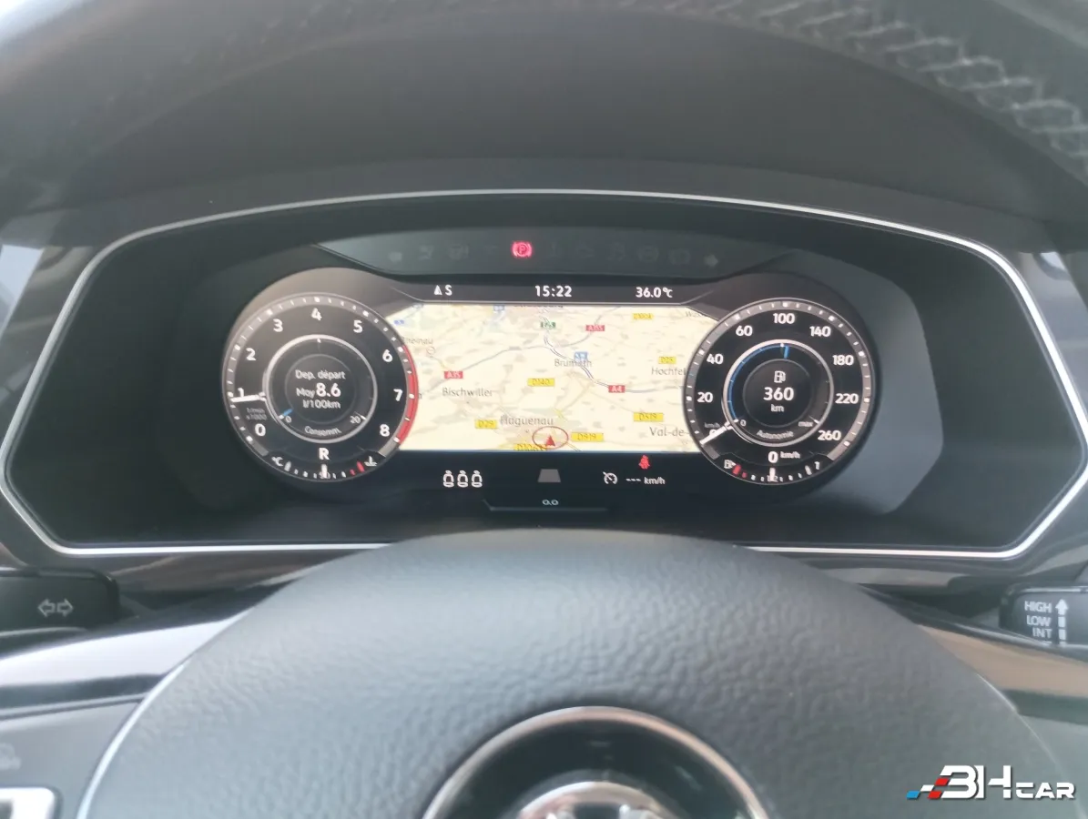 Volkswagen Tiguan - photo 33