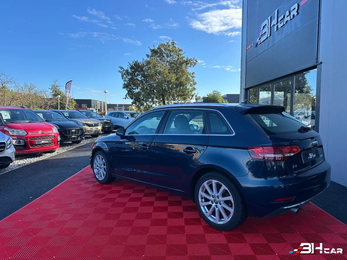 Audi A3 - photo 4