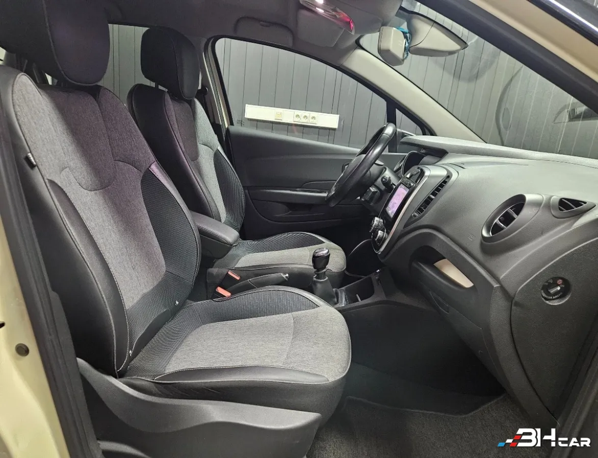 Renault Captur - photo 13