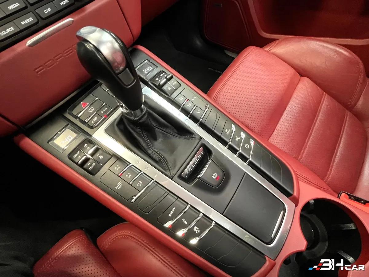 Aperçu indisponible de Porsche Macan