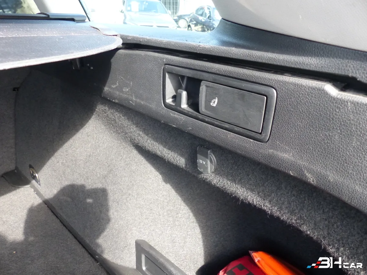 Volkswagen Passat - photo 40