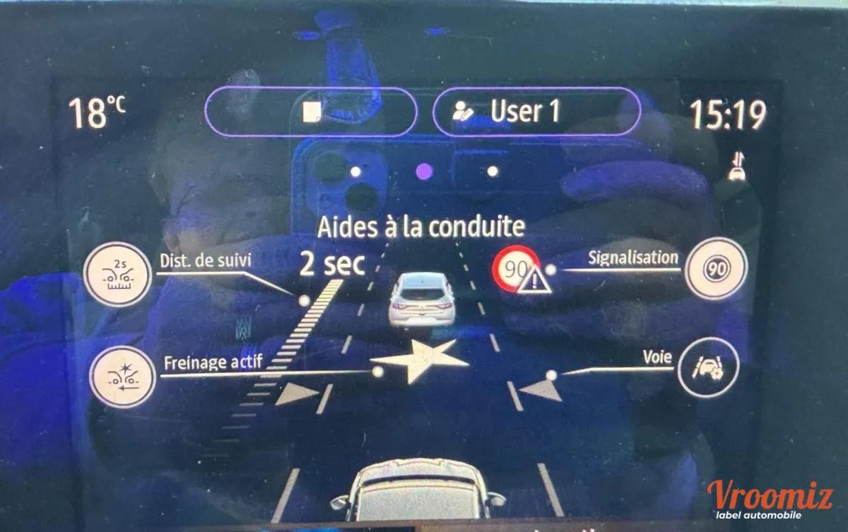 Renault Clio 1.3 TCE 130 INTENS EDC BVA