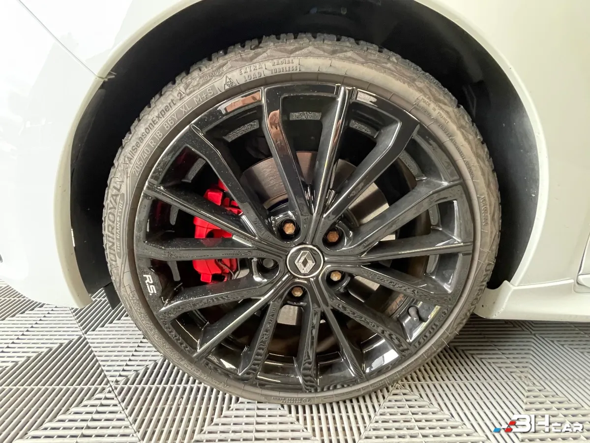 Renault Clio - photo 28