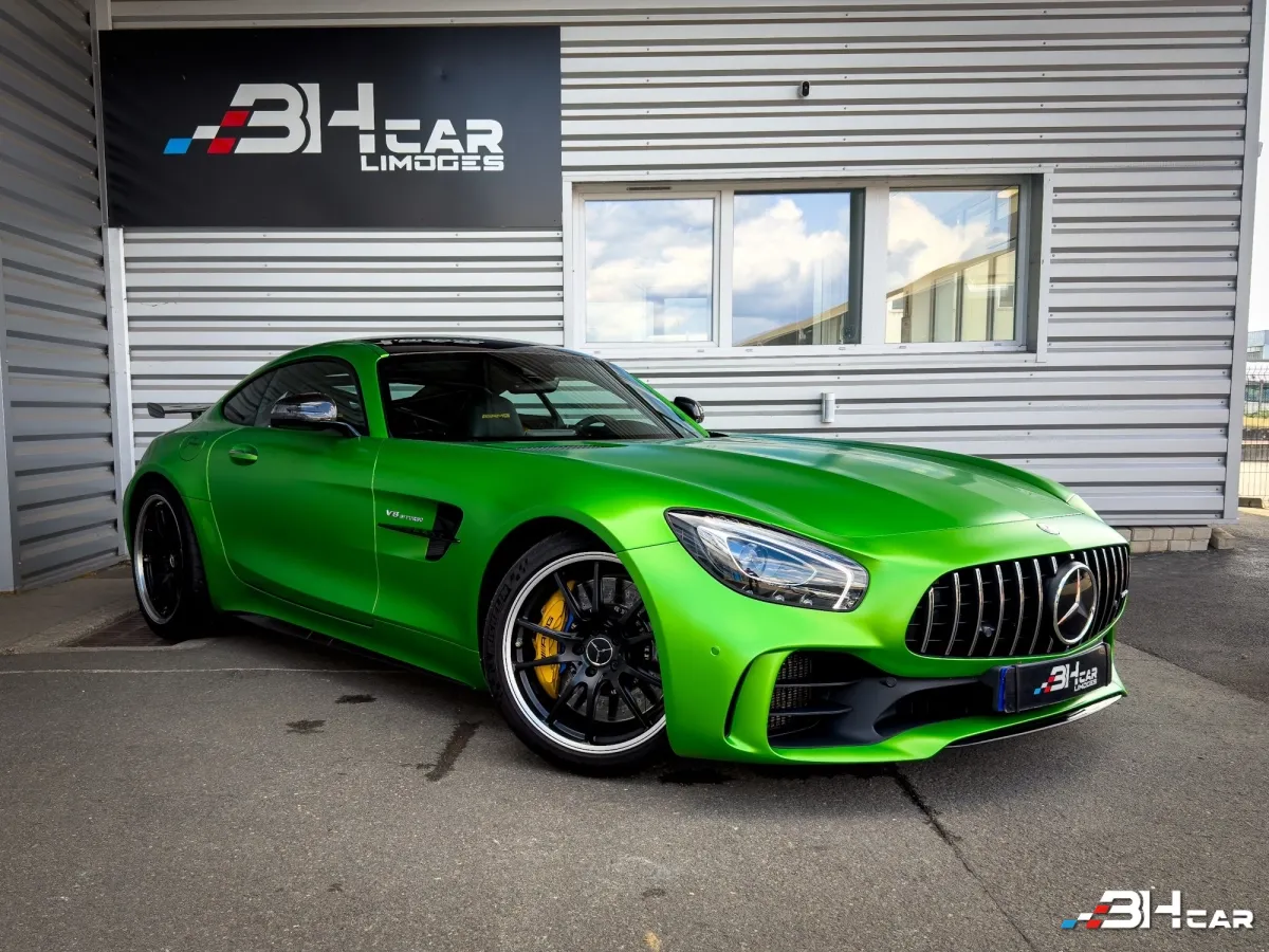 Mercedes AMG GT R