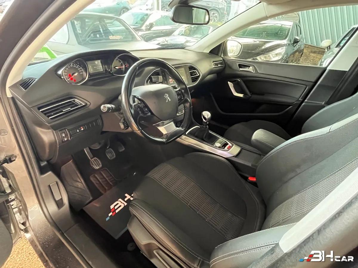 Aperçu indisponible de Peugeot 308