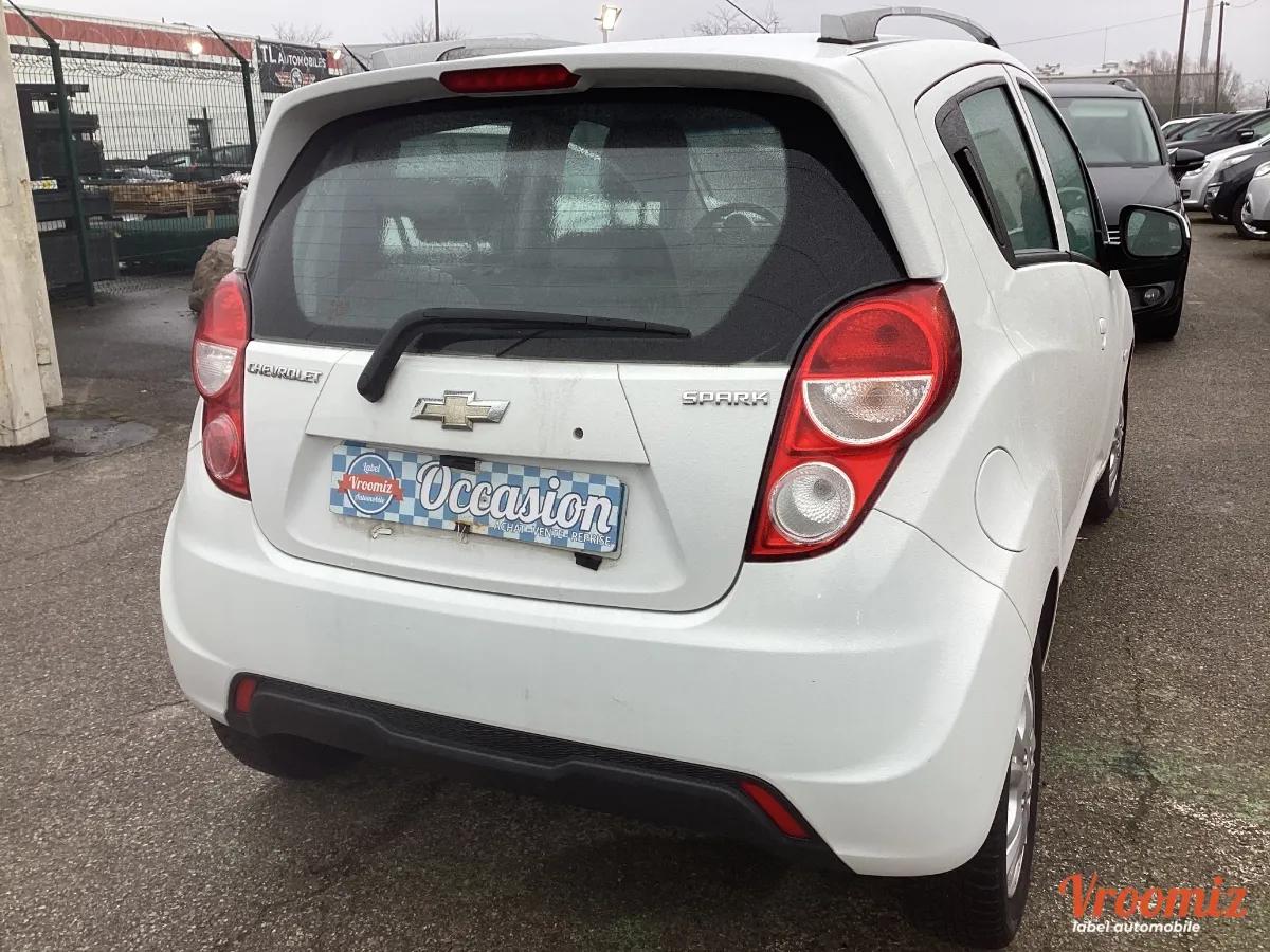 Chevrolet Spark 1.2 80 LT