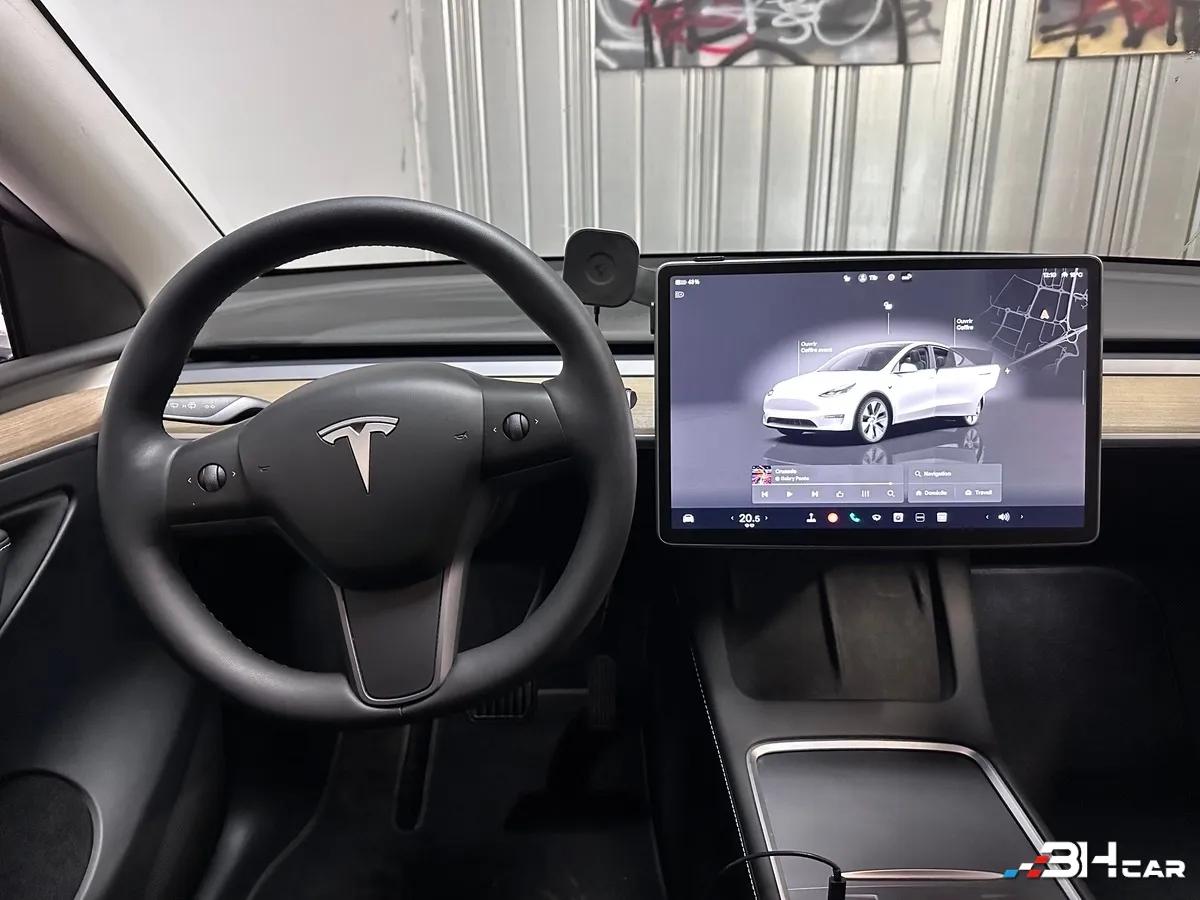 Aperçu indisponible de Tesla Model-y