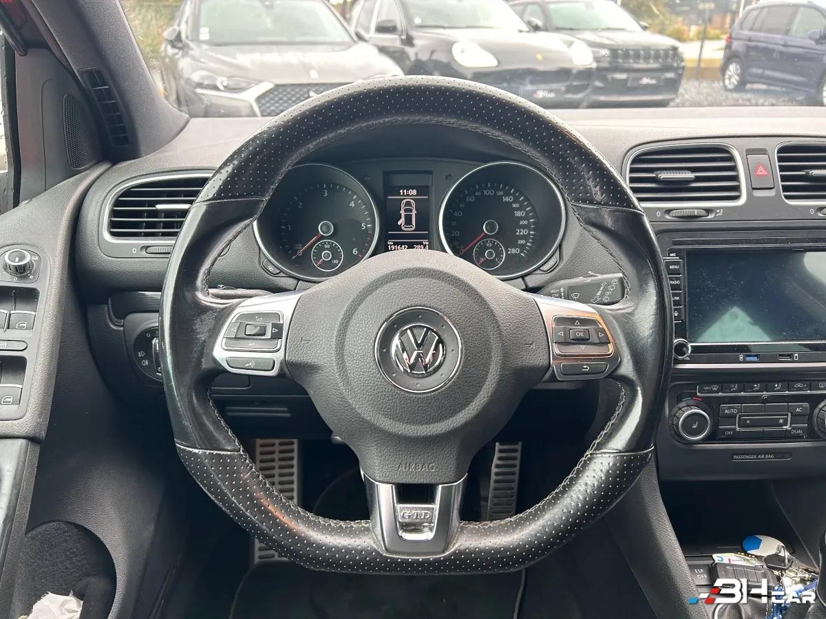 Aperçu indisponible de Volkswagen Golf