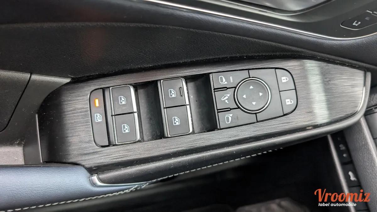 Nissan Qashqai GENERATION-III 1.5 E-POWER EREV 190H 160 HYBRID 2KWH TEKNA PLUS 2WD BVA