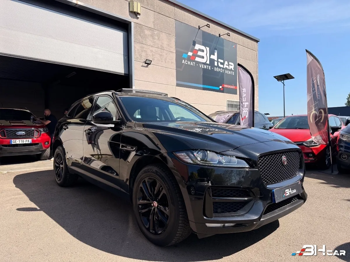 Jaguar F-pace