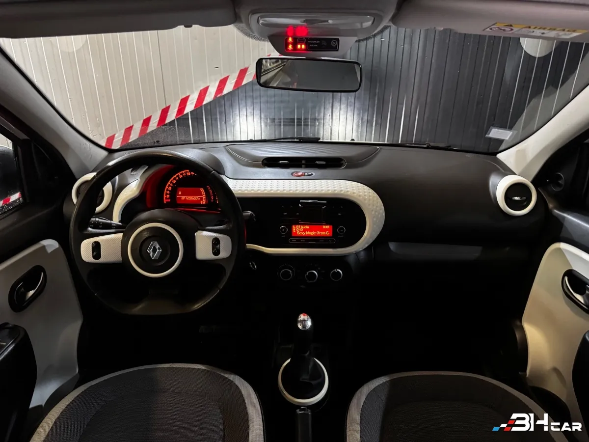 Renault Twingo - photo 8